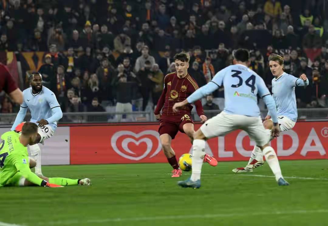 佛罗伦萨客场憾负那不勒斯,状态下滑 佛罗伦萨客场憾负那不勒斯,状态下滑