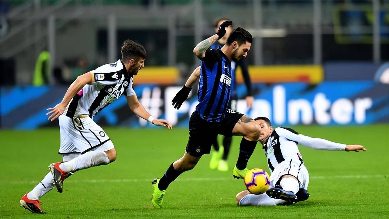 悟空体育-佛罗伦萨客场击败博洛尼亚,表现出色