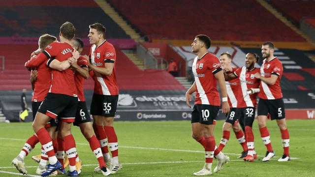 悟空体育-南安普敦客场失利,保级形势再添困难