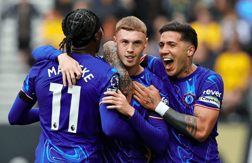 悟空体育-埃尔切新帅上任,率队豪取首胜