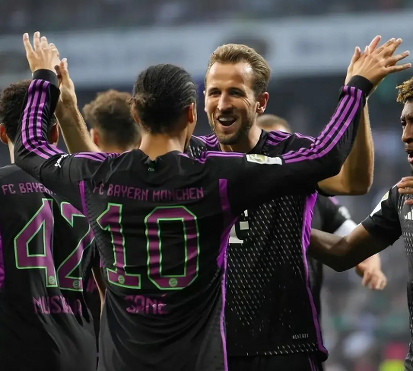 瓦伦西亚联赛战绩持续波动,球迷期待转机 瓦伦西亚联赛战绩持续波动,球迷期待转机