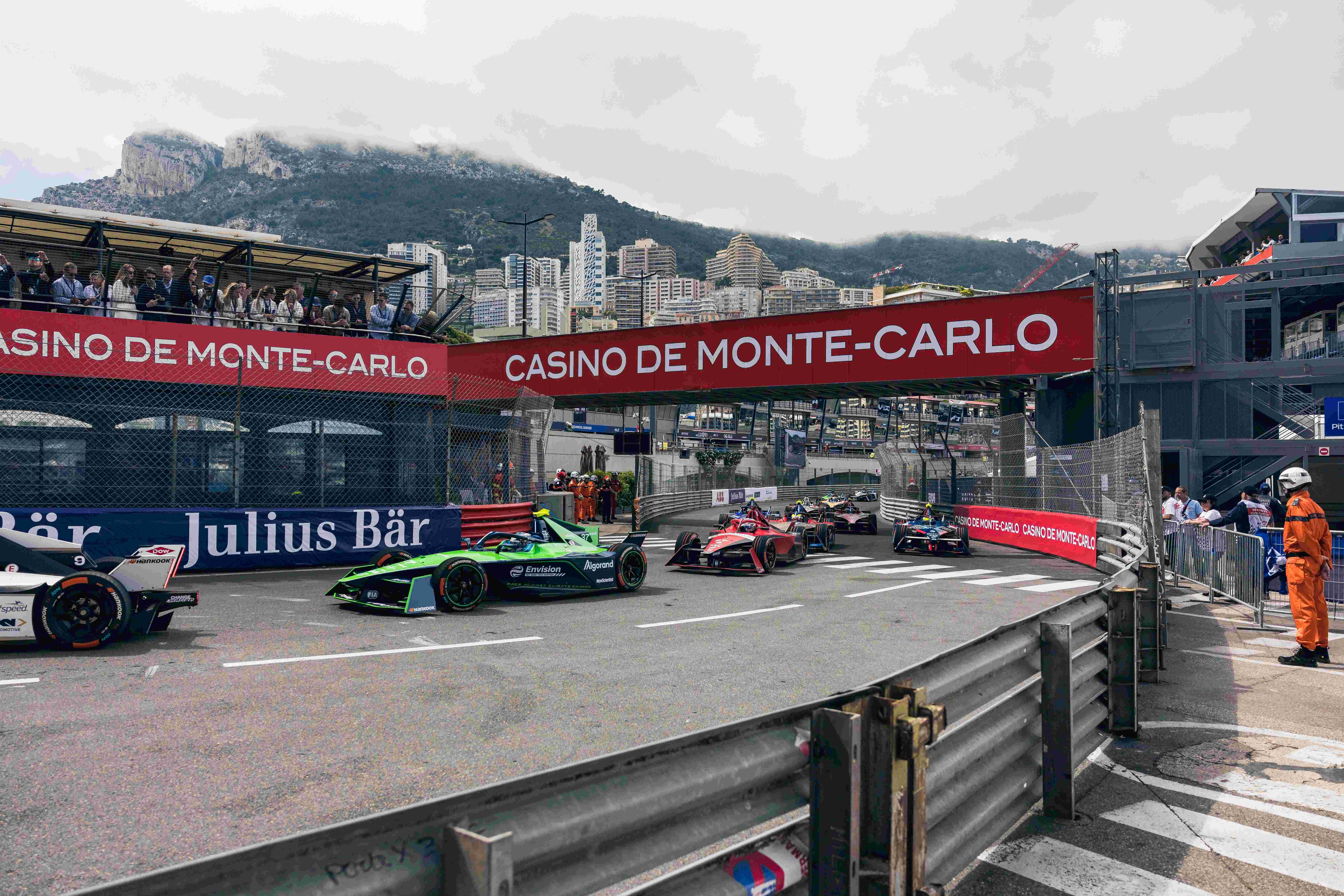 摩纳哥逼平赛尔塞,保持积分领先 摩纳哥逼平赛尔塞,保持积分领先