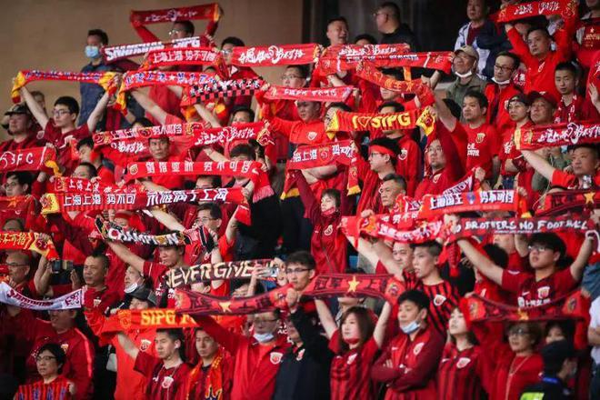 武磊攻破对手球门,上海上港夺得胜利 武磊攻破对手球门,上海上港夺得胜利