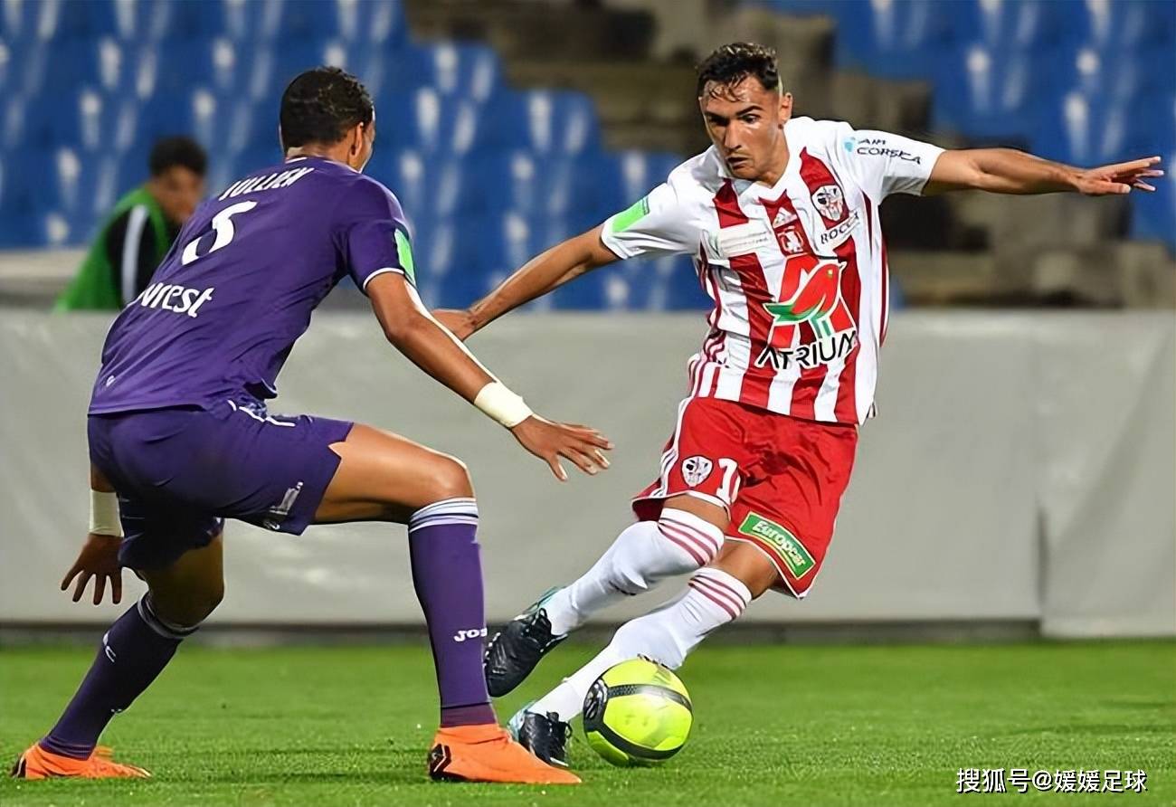 悟空体育-格拉纳达主场胜出,取得宝贵三分