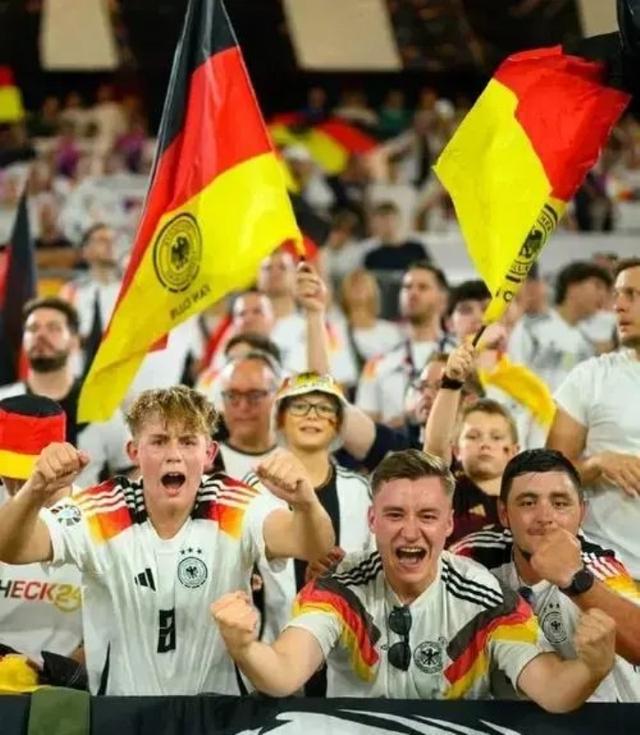 悟空体育官网-欧国联冠亚军竞争激烈,最强者将胜出