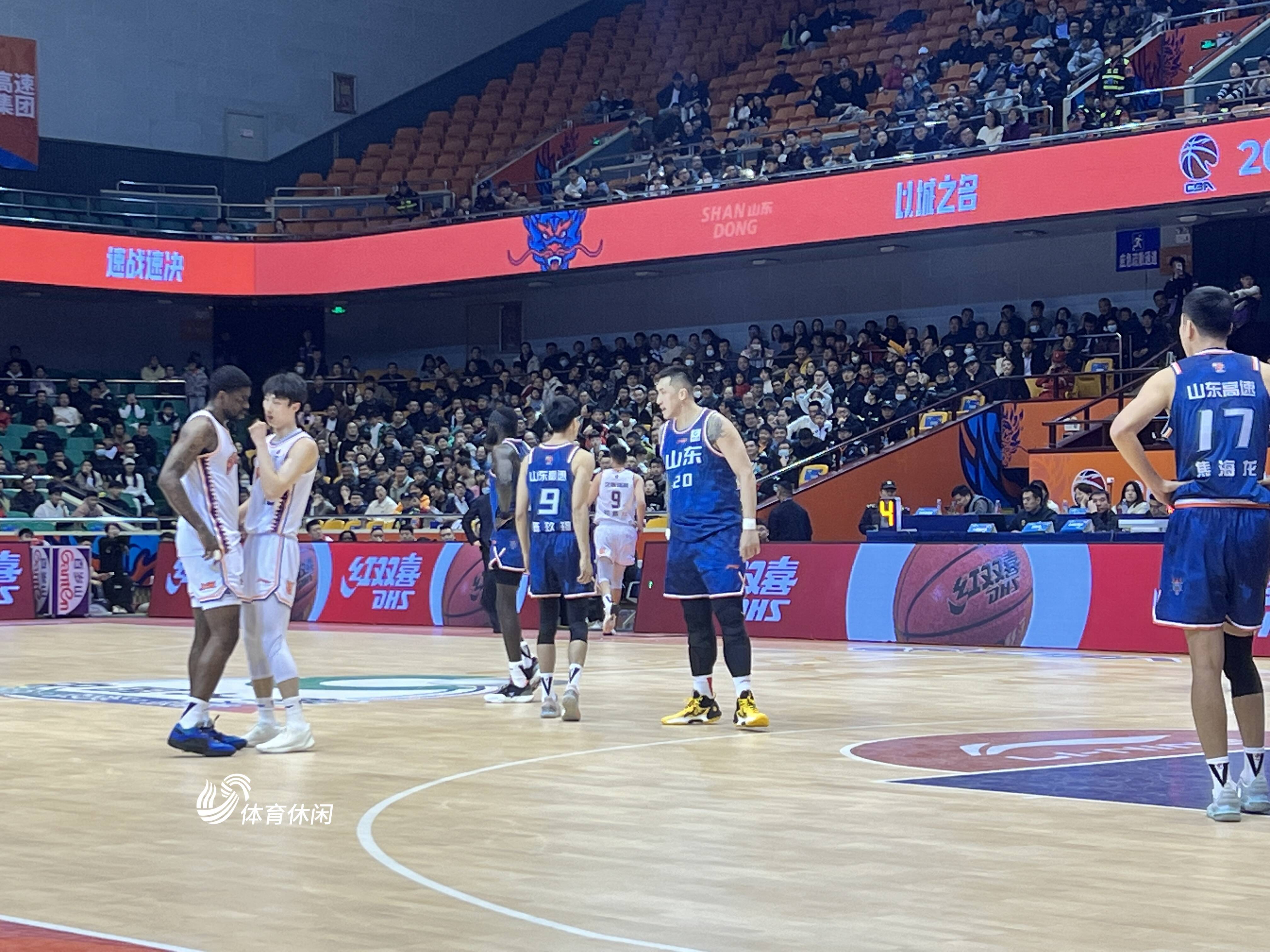 悟空体育官网-上海男篮主场胜山东,表现抢眼