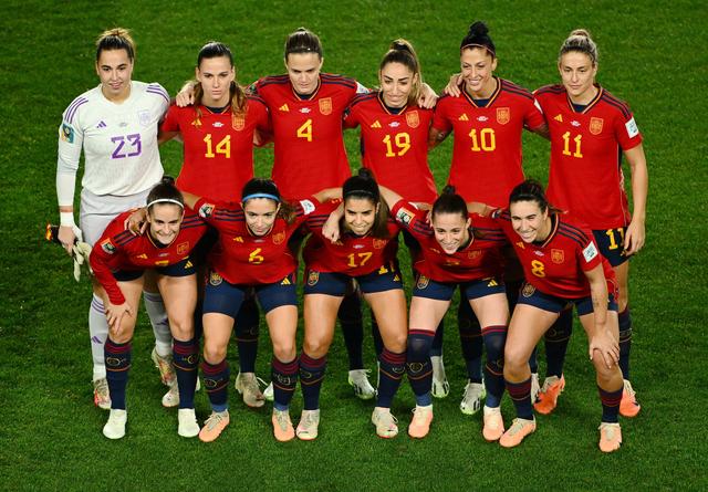 瑞典队战胜西班牙升至小组第一 瑞典队战胜西班牙升至小组第一