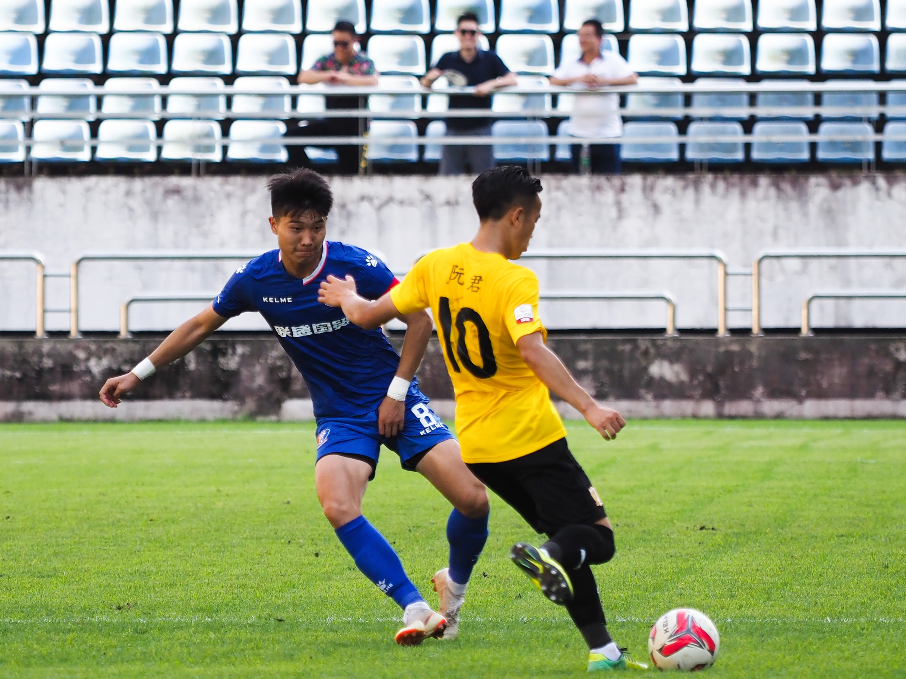 悟空体育官网-甘冈客场战胜强敌,获取关键三分