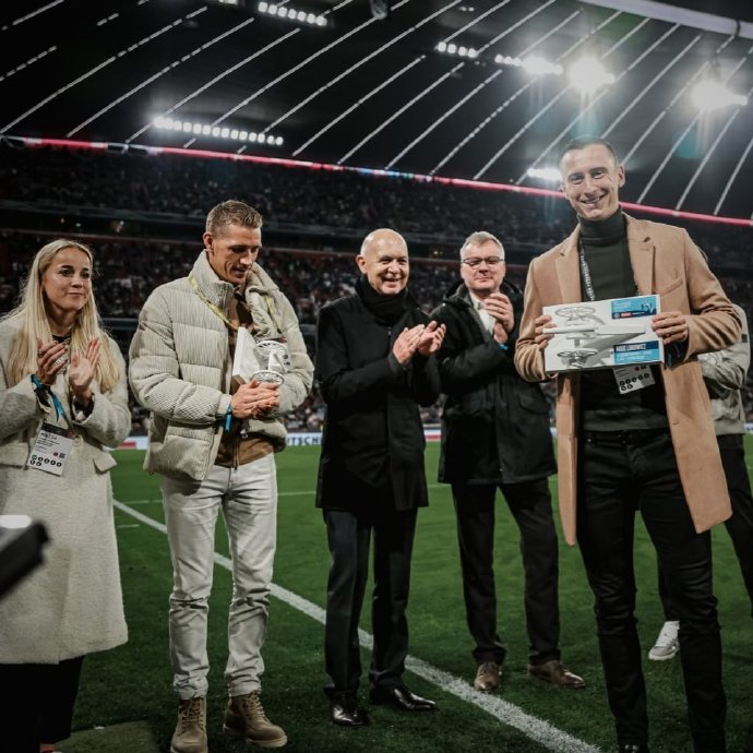 慕尼黑队在欧国联附加赛中获得重要胜利 慕尼黑队在欧国联附加赛中获得重要胜利