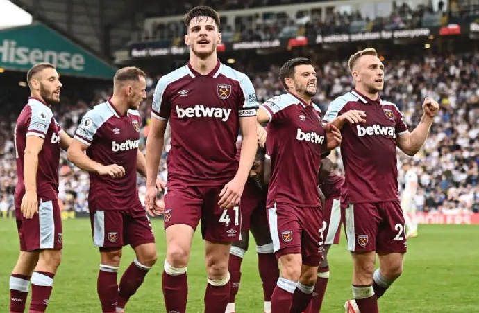 利物浦客场大胜西汉姆,零封对手 利物浦客场大胜西汉姆,零封对手