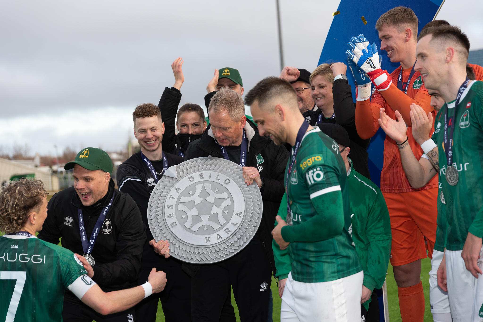 冰岛队取得胜利,赢得关键比赛 冰岛队取得胜利,赢得关键比赛