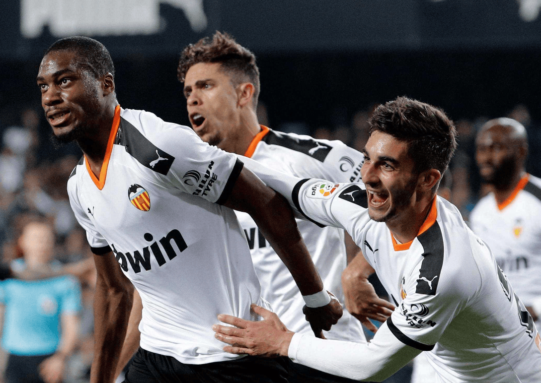 悟空体育官网-瓦伦西亚主场击败巴列卡诺，力保不败连胜