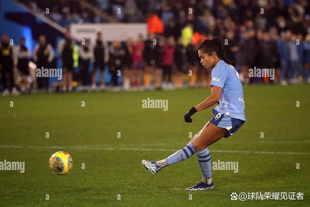 悟空体育-曼城女足昂首晋级,豪取小组赛第一