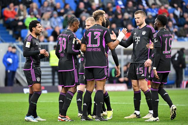 拜仁慕尼黑遭遇憾负,德甲冠军之路曲折 拜仁慕尼黑遭遇憾负,德甲冠军之路曲折