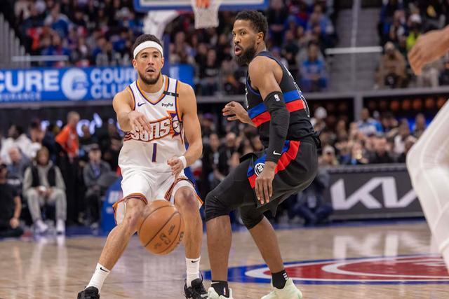 太阳客场不敌猛龙，布克全场分