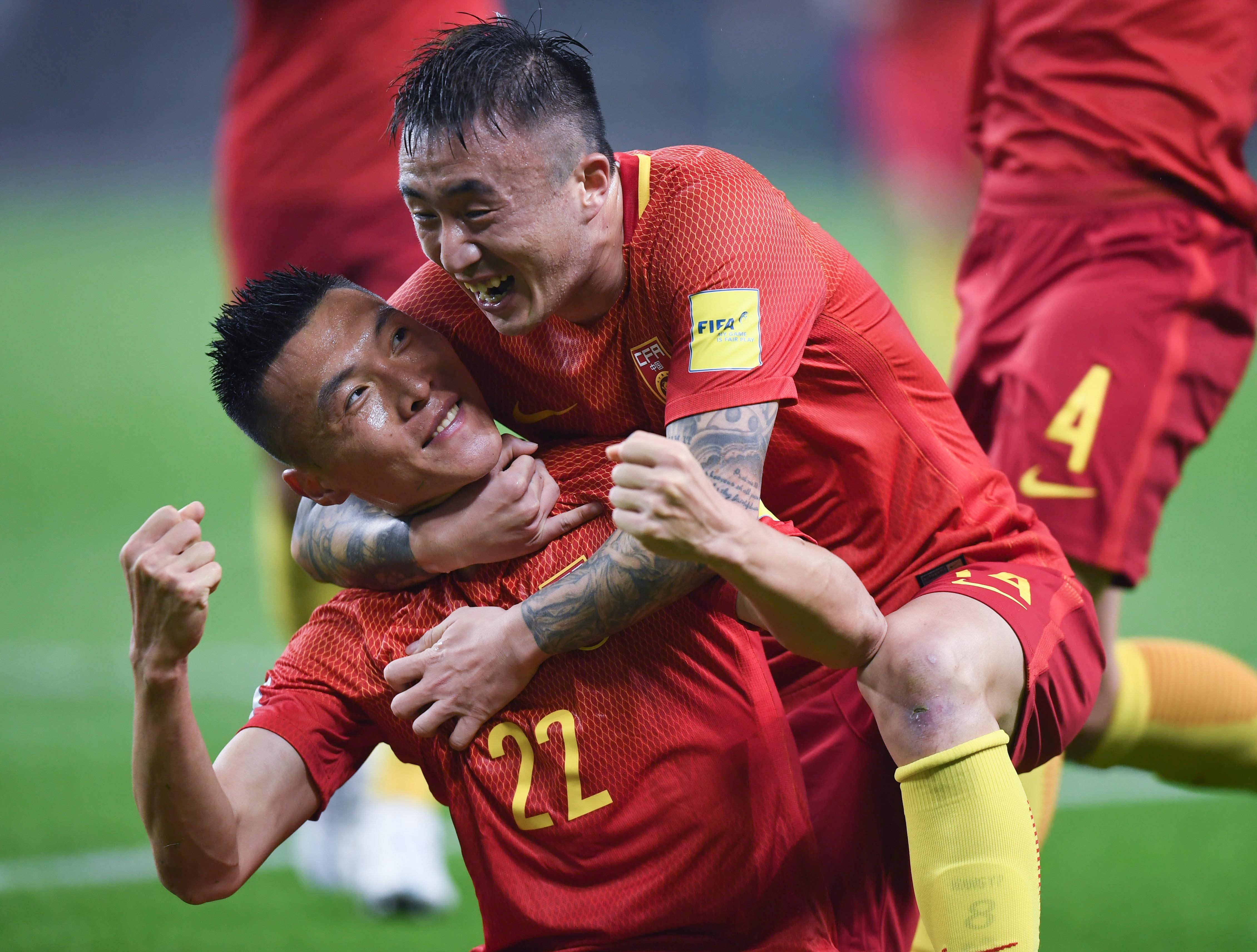 国内足球联赛球队备战状态亮眼 国内足球联赛球队备战状态亮眼