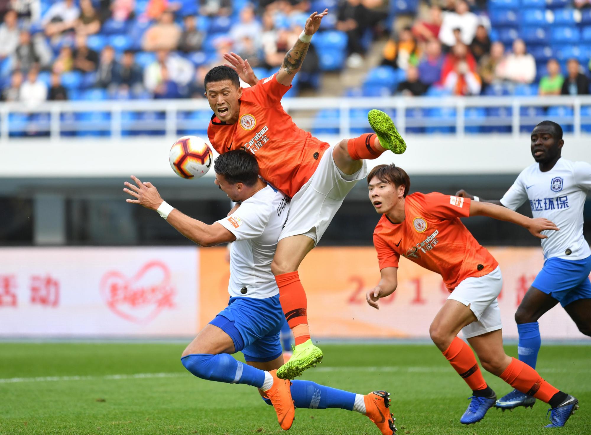 悟空体育官网-柏林赫塔俱乐部表现强势，一举逆袭登顶积分榜