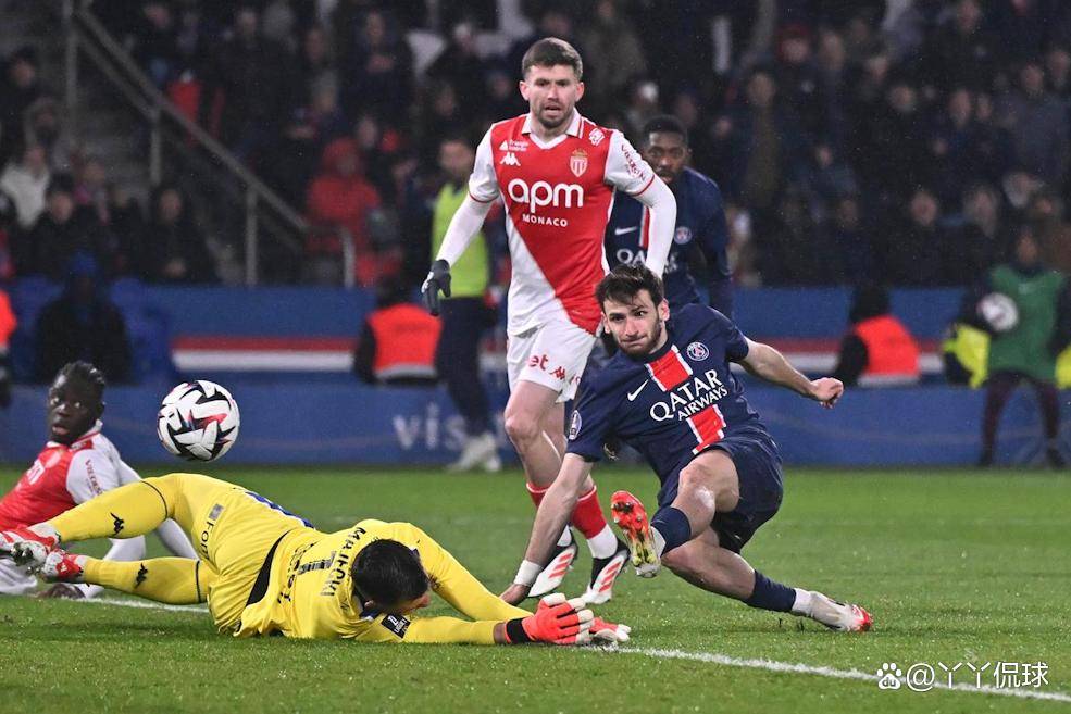 悟空体育官方网站-巴黎圣日耳曼遭遇惨败，寻找突破口