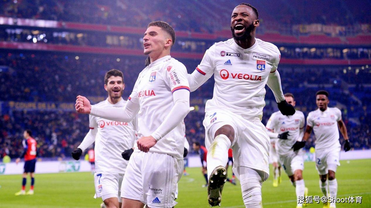 贝尔维尔托破门,佛罗伦萨客场战胜对手 贝尔维尔托破门,佛罗伦萨客场战胜对手