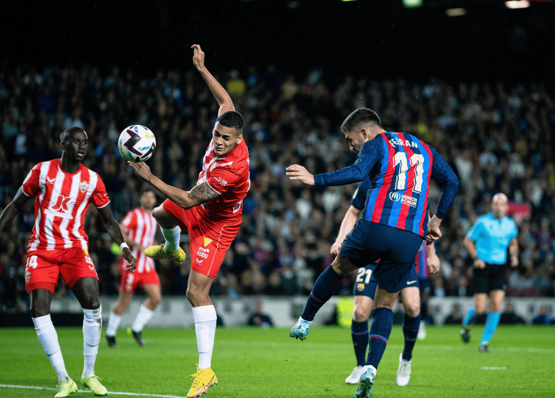 悟空体育官方网站-塞维利亚主教练下课,球队迎来变革