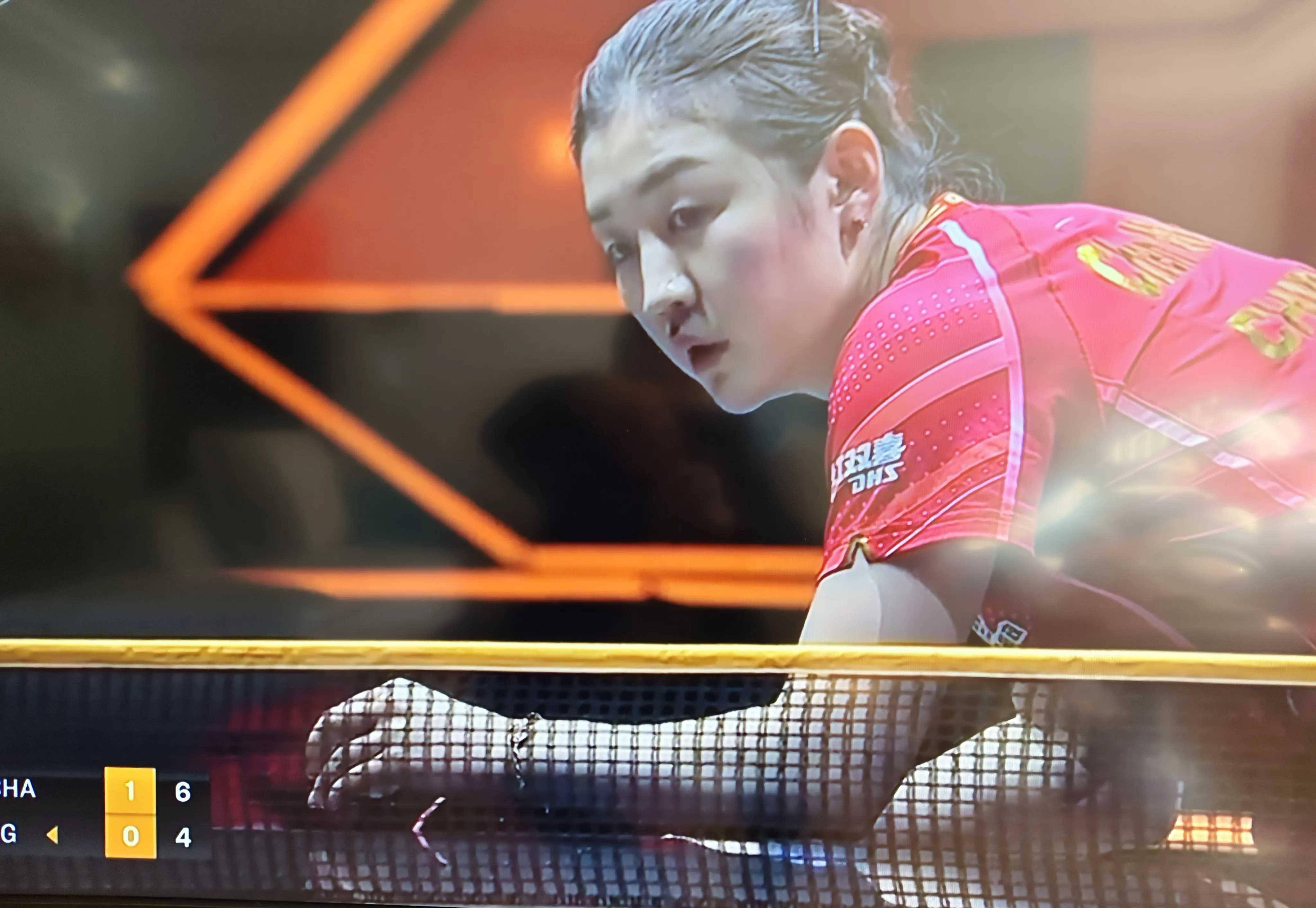 悟空体育-战场硝烟,女队紧张比赛中实力逐鹿