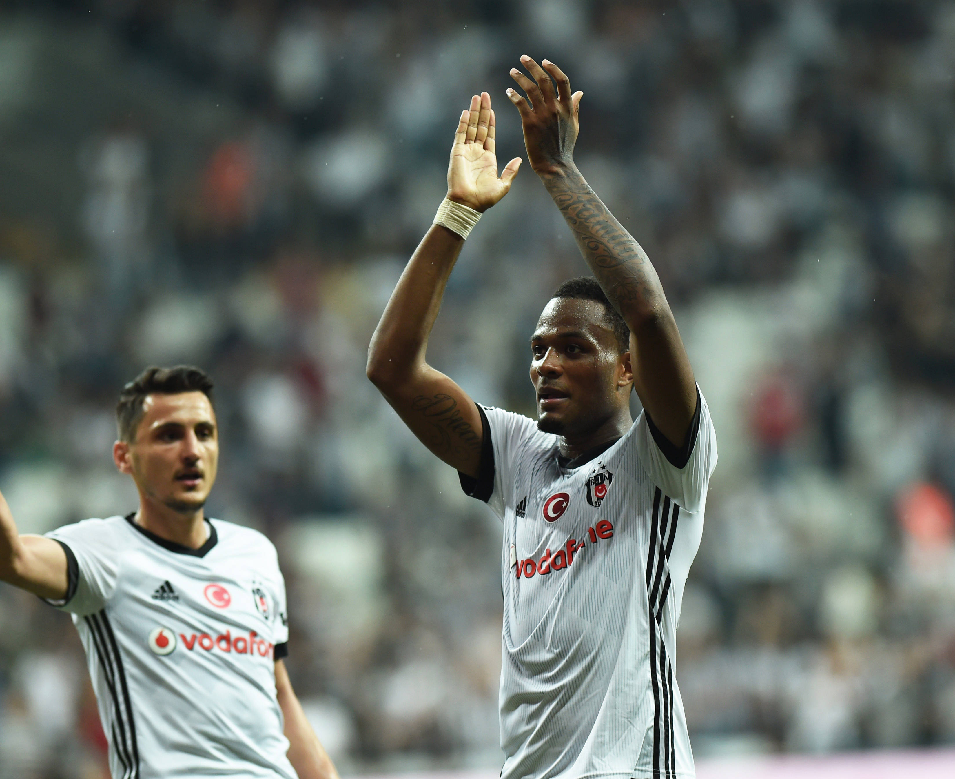 悟空体育-莫斯科赛场上，哈伯女足队主场战胜安克雷奥斯