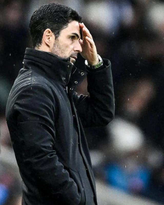 阿森纳遇强队无力，遭受打击