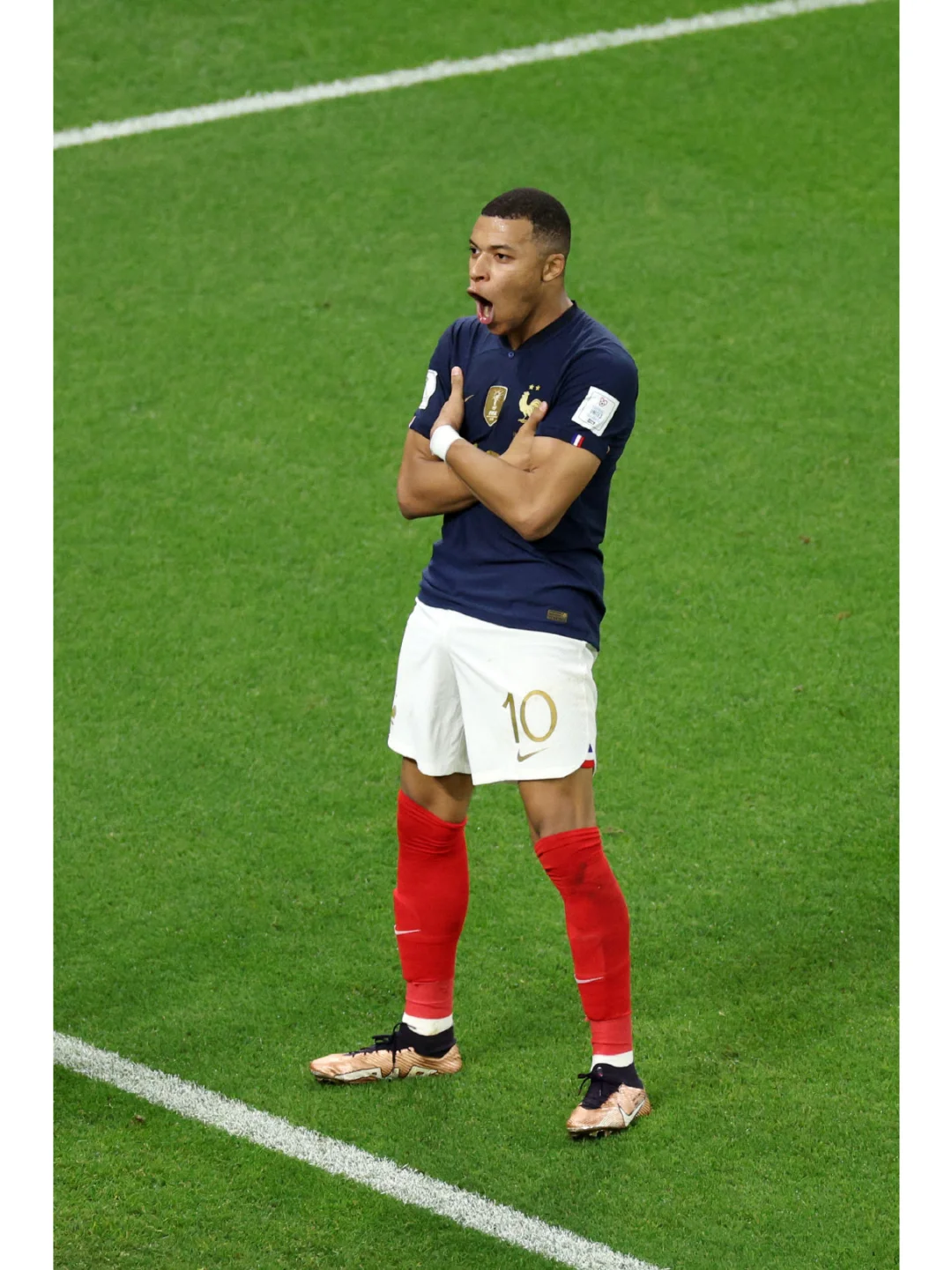 瓦伦西亚大破敌手,实现逆转,欧洲征程再次掀起波澜 瓦伦西亚大破敌手,实现逆转,欧洲征程再次掀起波澜