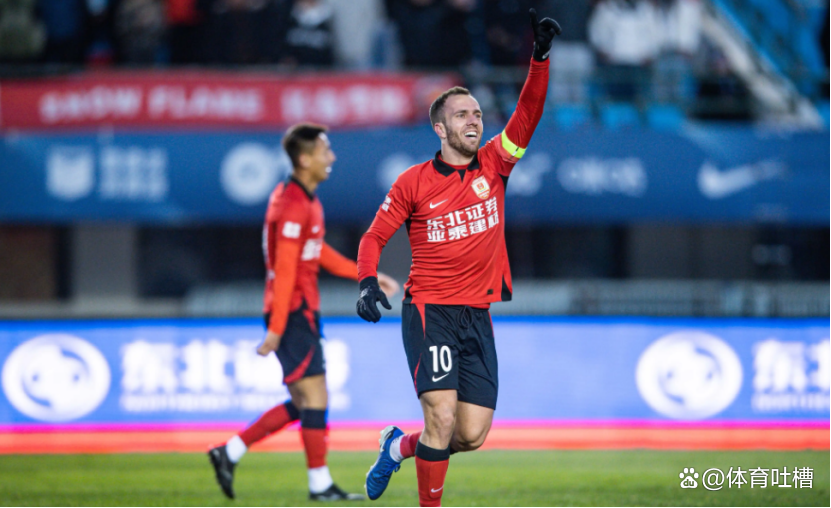 克罗地亚实力不俗,击败对手晋级淘汰赛 克罗地亚实力不俗,击败对手晋级淘汰赛