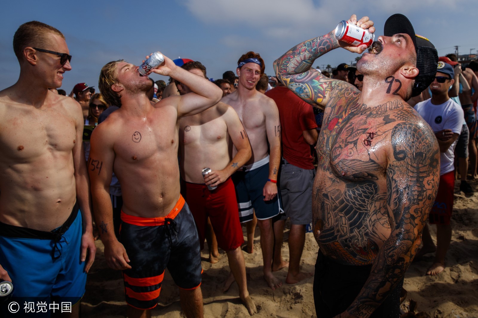 印度铁人三项选手力挫对手夺金 印度铁人三项选手力挫对手夺金