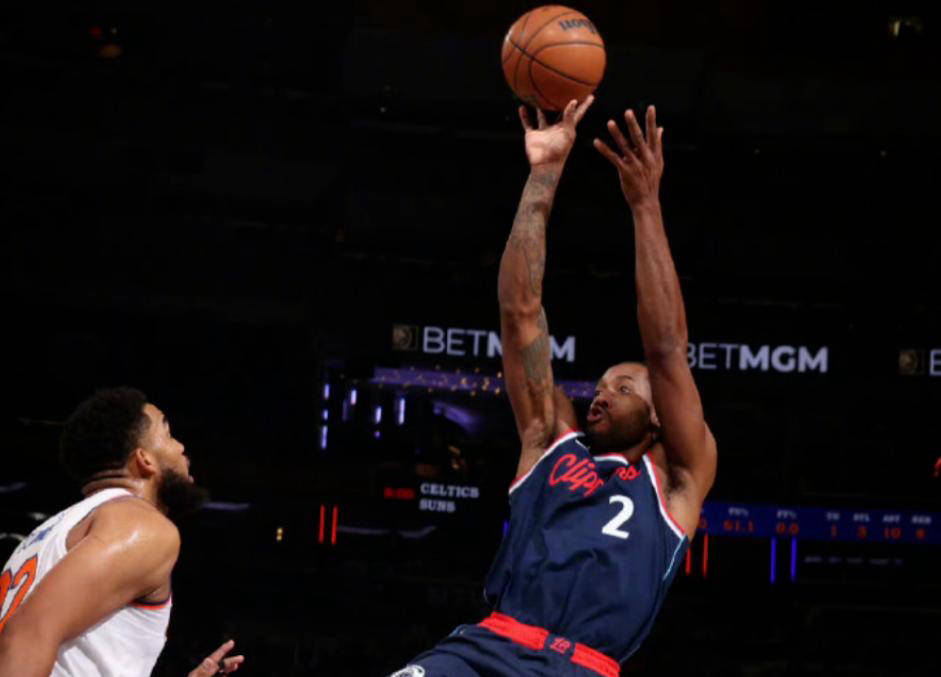 快船队全队奋战,取得关键比赛胜利 快船队全队奋战,取得关键比赛胜利