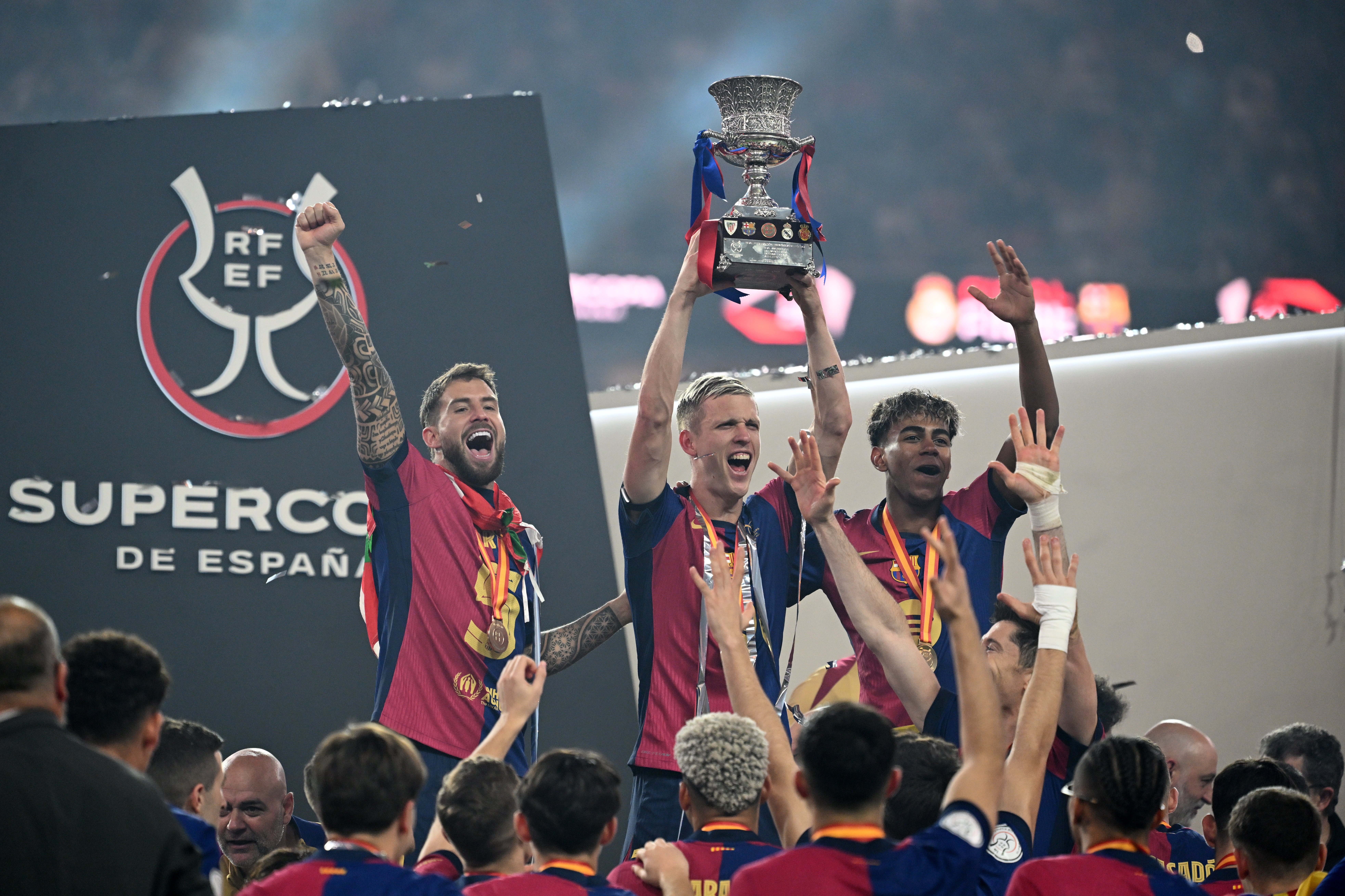 悟空体育官方网站-西班牙队在联赛中占据领先优势