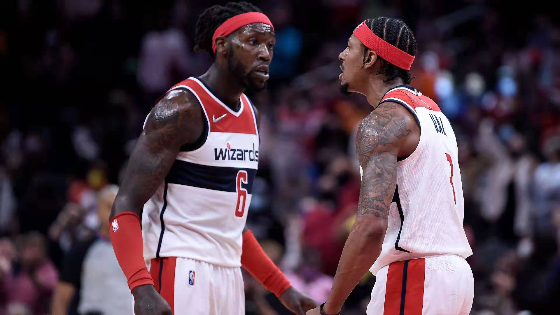 反击猛烈但缺乏定力,东家队临危不乱 反击猛烈但缺乏定力,东家队临危不乱