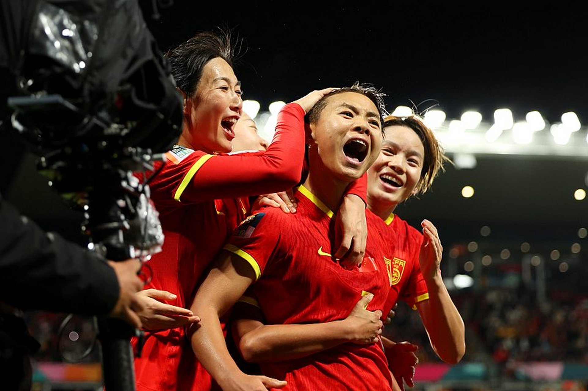 中国女足在国际赛事中取得胜利 中国女足在国际赛事中取得胜利