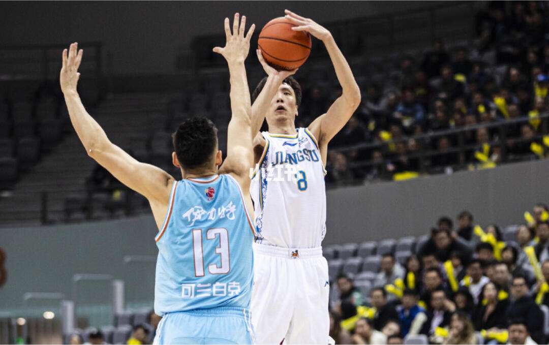 伤病困扰球队成绩,出现危机 伤病困扰球队成绩,出现危机