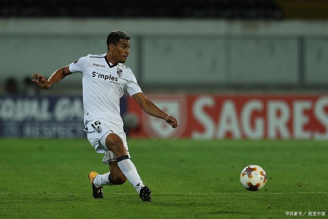 悟空体育-塞维利亚主场遭遇失利,呈现低迷状态