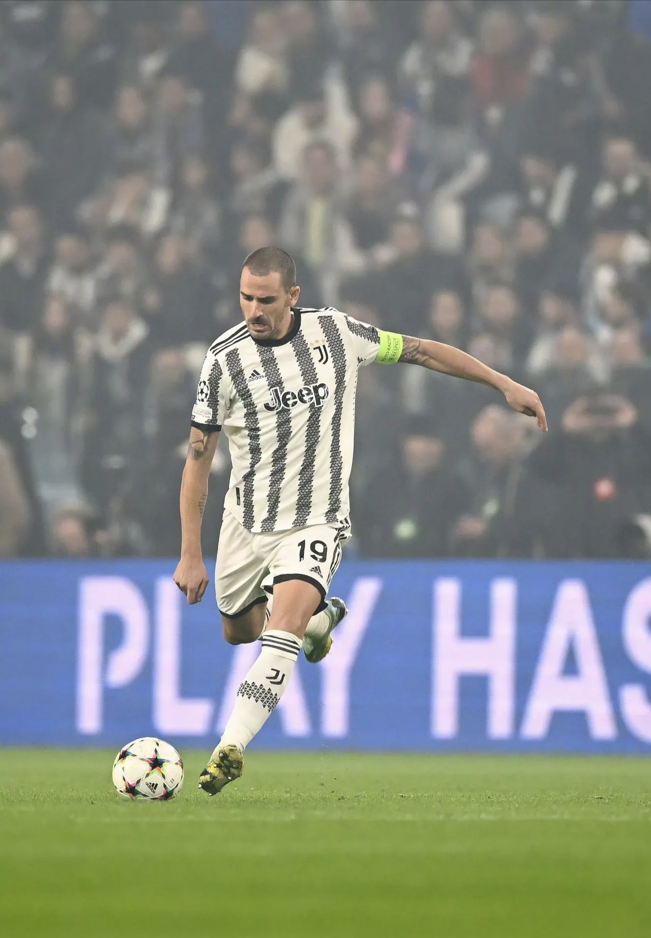 尤文图斯豪取四连胜,博努奇表现出色 尤文图斯豪取四连胜,博努奇表现出色