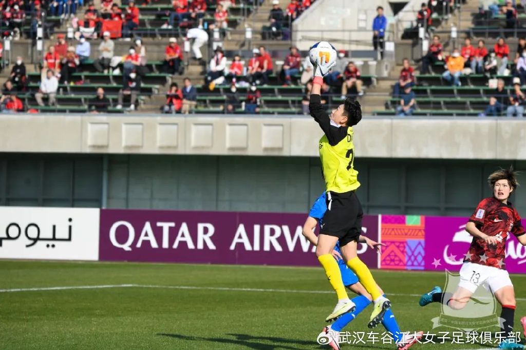悟空体育-浦和红钻在亚冠比赛中战胜对手