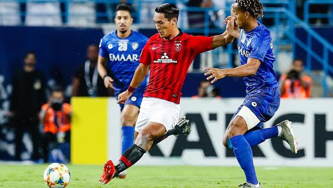 尤文图斯摧毁热刺,全面占优势 尤文图斯摧毁热刺,全面占优势