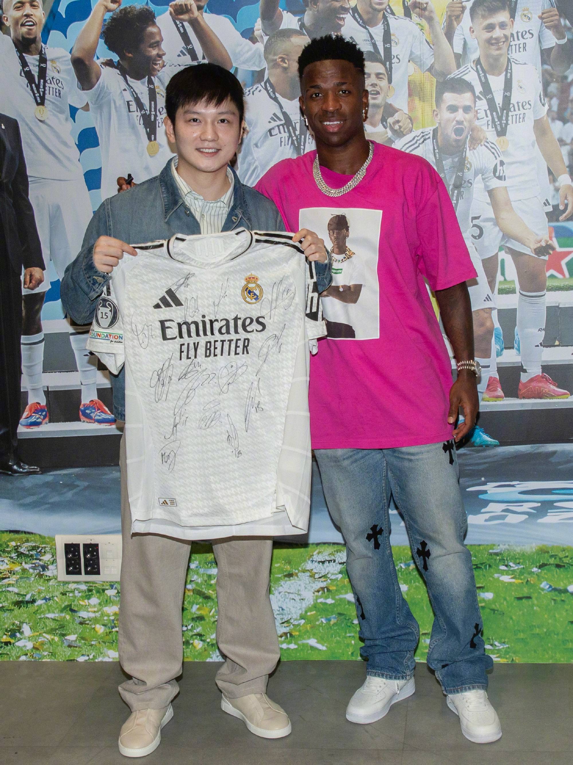 悟空体育-伯纳乌爆发球迷冲突事件，皇马主帅紧急回应