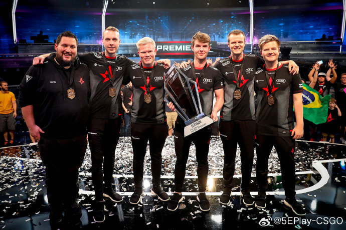 悟空体育官网-红魔惨遭淘汰,欧战梦想破灭