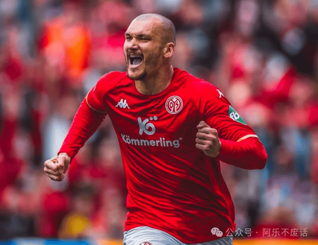 美因茨主场强势崛起,力挺榜首 美因茨主场强势崛起,力挺榜首