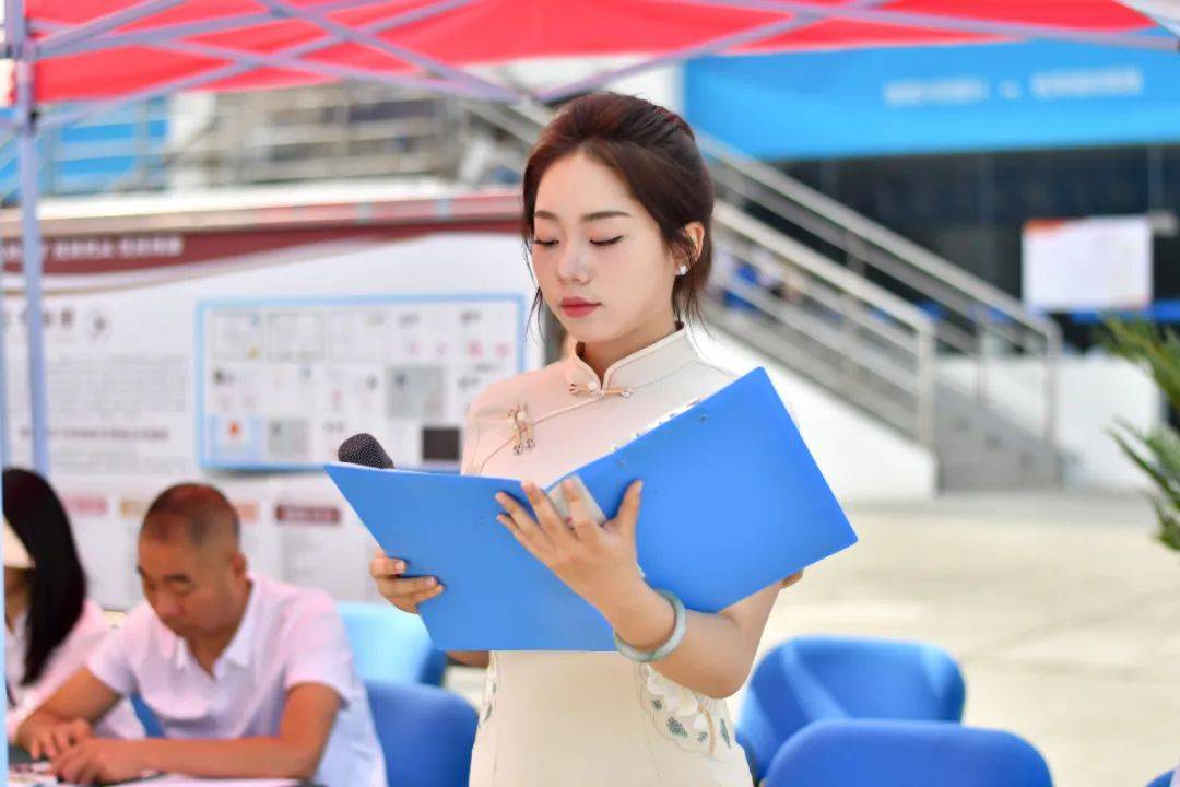 悟空体育官方网站-选手身姿飒爽，技艺精湛令人震撼