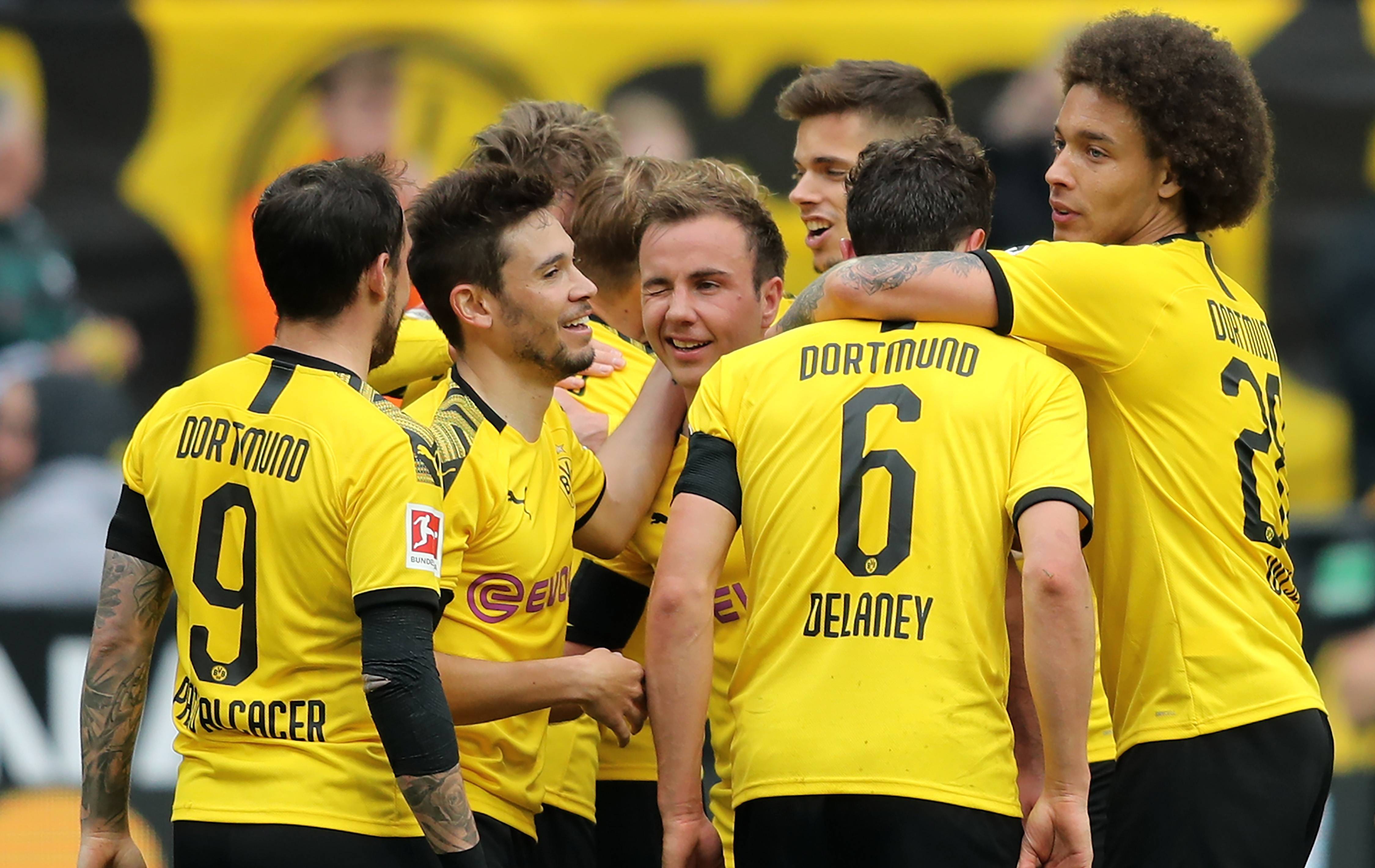 悟空体育官方网站-热血拼搏！欧洲杯预选赛赛场上众志成城