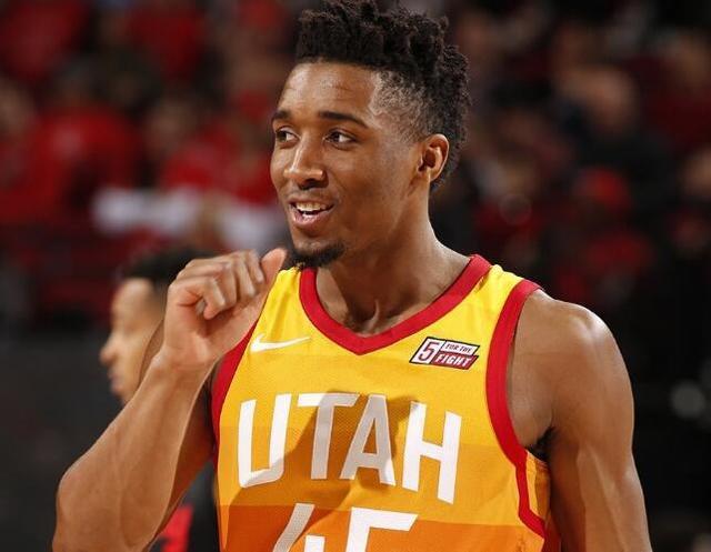 悟空体育-防守如铁桶，球队成功守住了胜利