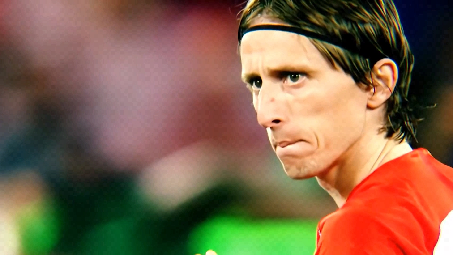 悟空体育官方网站-足球风采实录:球员技艺展现神乎奇妙