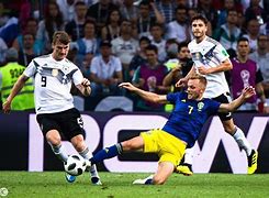 悟空体育官方网站-梅托希快速下坠,捷克惨败德国欧洲预选赛告终