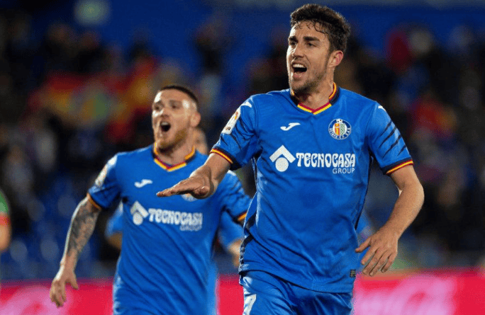 塞尔塔维戈客场大胜,豪取三分提升排名 塞尔塔维戈客场大胜,豪取三分提升排名