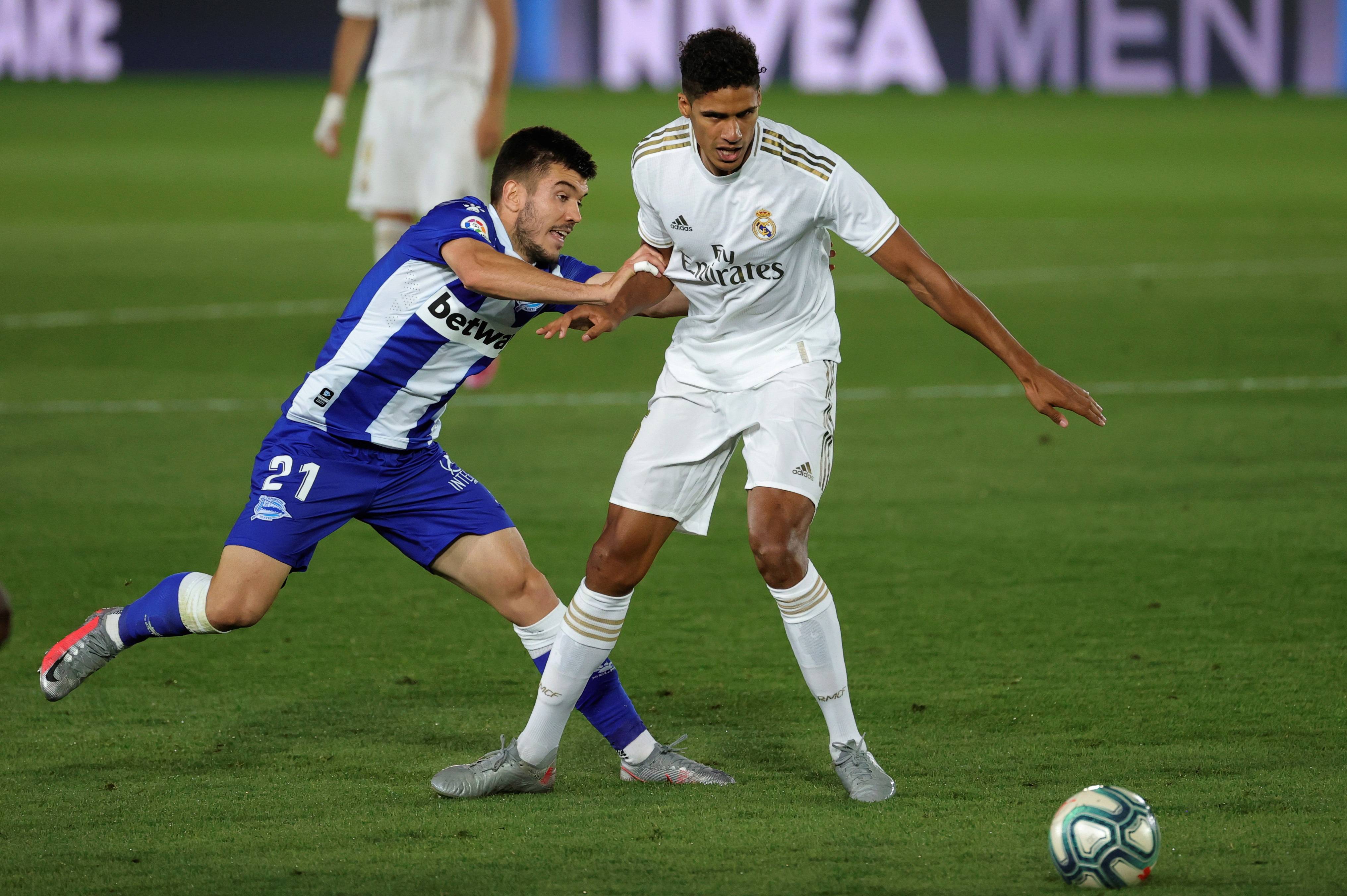 悟空体育-卫冕冠军皇马成败在即,迎战曼联