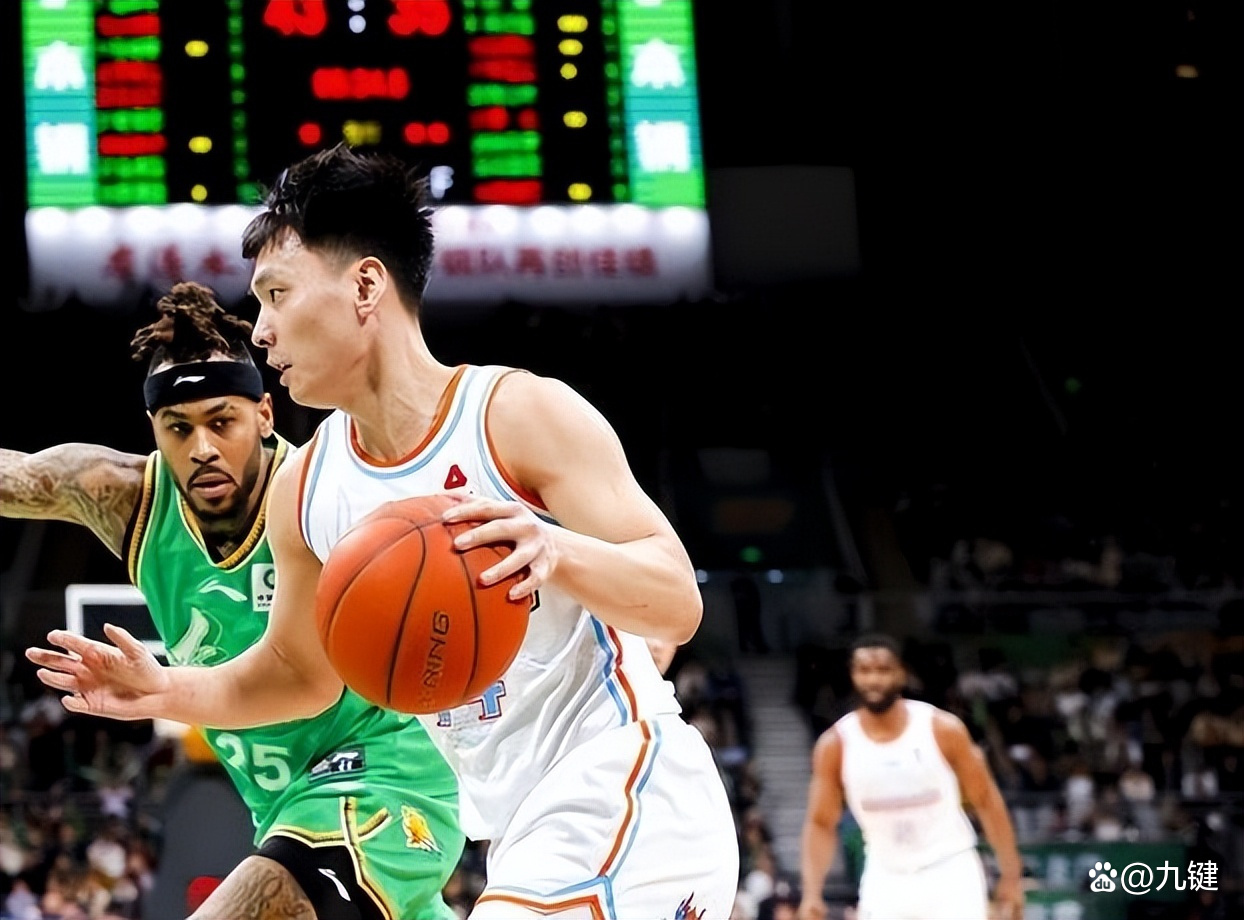 江苏队惜败新疆,球员需总结经验提升实力 江苏队惜败新疆,球员需总结经验提升实力